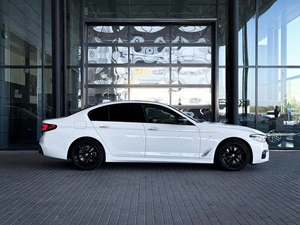 Седан BMW 5 серия 2018 года, 3465000 рублей, Уфа