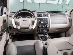 Внедорожник Ford Escape 2008 года, 884000 рублей, Воронеж