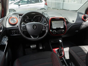 Внедорожник Renault Kaptur 2018 года, 1530000 рублей, Краснодар