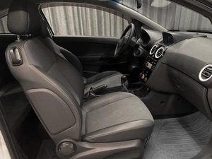 Хетчбэк Opel Corsa 2008 года, 420000 рублей, Красноярск