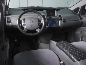 Лифтбек Toyota Prius 2004 года, 550000 рублей, Ростов-на-Дону