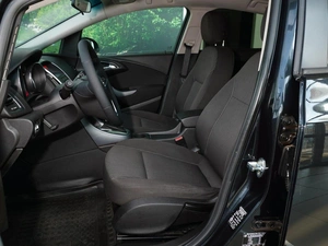 Седан Opel Astra 2013 года, 615000 рублей, Тверь