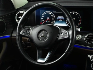 Седан Mercedes-benz E-класс 2016 года, 2427030 рублей, Тюмень
