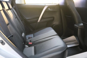 Внедорожник Toyota RAV4 2014 года, 2599000 рублей, Омск