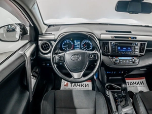 Внедорожник Toyota RAV4 2019 года, 2375000 рублей, Красноярск