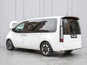 Минивэн Hyundai Staria 2022 года, 5298000 рублей, Краснодар