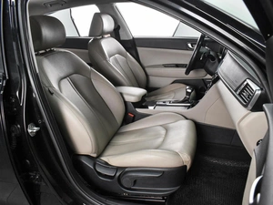 Седан Kia Optima 2017 года, 1897000 рублей, Воронеж