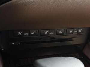 Седан Lexus ES 2019 года, 3849000 рублей, Минеральные Воды