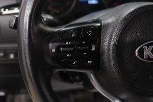 Хетчбэк Kia Rio X-Line 2020 года, 1829000 рублей, Новокузнецк