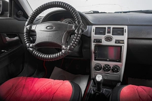 Хетчбэк ВАЗ (LADA) Priora 2012 года, 429000 рублей, Томск