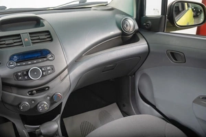 Хетчбэк Chevrolet Spark 2013 года, 799000 рублей, Томск