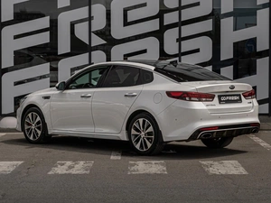 Седан Kia Optima 2018 года, 2085000 рублей, Краснодар