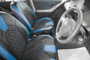 Хетчбэк Toyota Vitz 2005 года, 499000 рублей, Кемерово