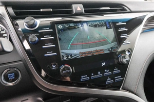 Седан Toyota Camry 2020 года, 3599000 рублей, Красноярск