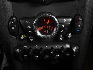 Хетчбэк MINI Cooper 2011 года, 990000 рублей, Аксай