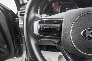 Седан Kia K5 2020 года, 2749000 рублей, Барнаул