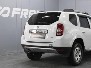 Внедорожник Renault Duster 2014 года, 870000 рублей, Омск