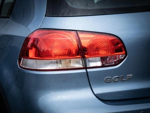 Хетчбэк Volkswagen Golf 2011 года, 729000 рублей, Волгоград