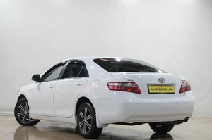 Седан Toyota Camry 2011 года, 1099000 рублей, Новокузнецк