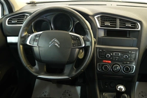 Хетчбэк Citroen C4 2013 года, 669000 рублей, Омск