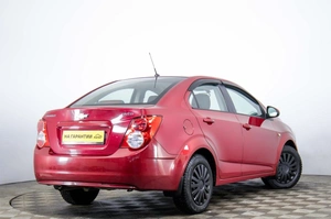 Седан Chevrolet Aveo 2013 года, 569000 рублей, Пермь