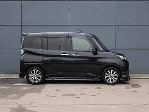 Хетчбэк Toyota Tank 2017 года, 1320000 рублей, Краснодар