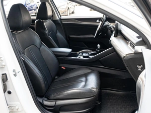 Седан Kia K5 2020 года, 2675000 рублей, Краснодар