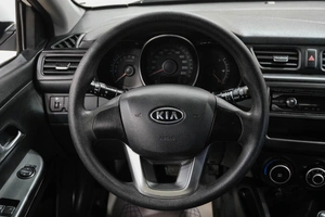Хетчбэк Kia Rio 2012 года, 799000 рублей, Новокузнецк