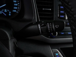 Седан Hyundai Elantra 2017 года, 979000 рублей, Воронеж