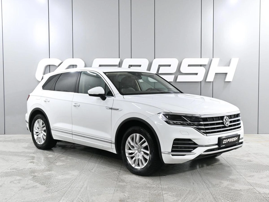 Внедорожник Volkswagen Touareg 2019 года, 4349000 рублей, Аксай