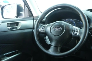 Внедорожник Subaru Forester 2012 года, 1159000 рублей, Омск