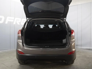 Внедорожник Hyundai ix35 2012 года, 1160000 рублей, Омск