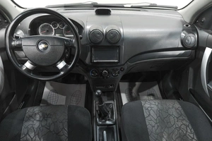 Хетчбэк Chevrolet Aveo 2010 года, 319000 рублей, Новокузнецк