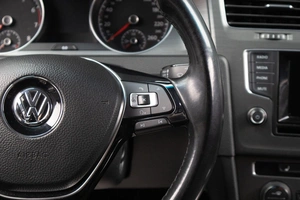 Хетчбэк Volkswagen Golf 2013 года, 1089000 рублей, Оренбург