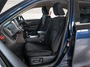 Седан Toyota Crown 2018 года, 2589000 рублей, Краснодар