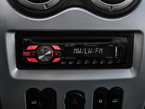 Седан Renault Logan 2013 года, 534000 рублей, Кирилловка