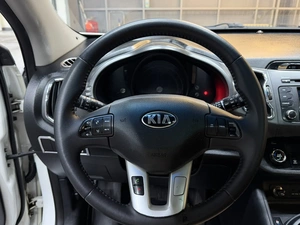 Внедорожник Kia Sportage 2013 года, 1297000 рублей, Красноярск