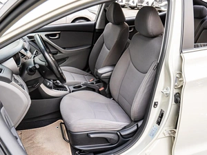 Седан Hyundai Elantra 2015 года, 1350000 рублей, Краснодар