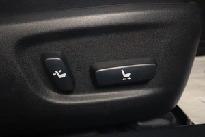 Седан Toyota Camry 2017 года, 2639000 рублей, Тюмень