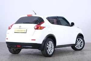 Внедорожник Nissan Juke 2014 года, 1209000 рублей, Омск