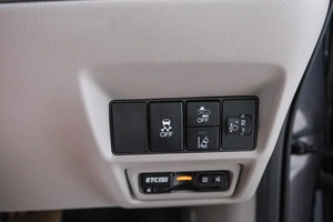 Минивэн Honda Stepwgn 2021 года, 2339000 рублей, Красноярск