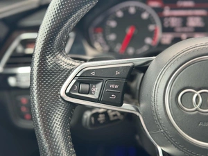 Седан Audi A8 2014 года, 3489000 рублей, Ижевск