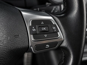 Внедорожник Volkswagen Tiguan 2014 года, 2059000 рублей, Тюмень