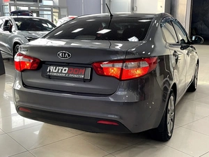 Седан Kia Rio 2012 года, 847000 рублей, Солонцы