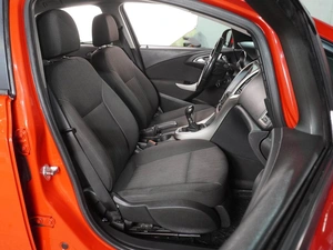 Хетчбэк Opel Astra 2010 года, 699000 рублей, Воронеж