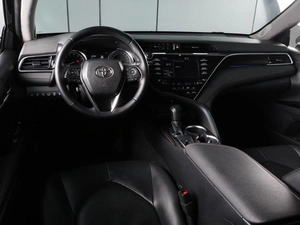 Седан Toyota Camry 2019 года, 3235000 рублей, Минеральные Воды