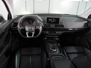 Внедорожник Audi Q5 2019 года, 3999000 рублей, Ростов-на-Дону