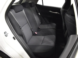 Хетчбэк Toyota Auris 2011 года, 863100 рублей, Казань