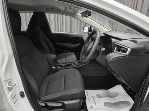 Универсал Toyota Corolla 2020 года, 1649000 рублей, Красноярск