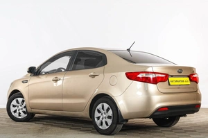 Седан Kia Rio 2011 года, 899000 рублей, Тюмень